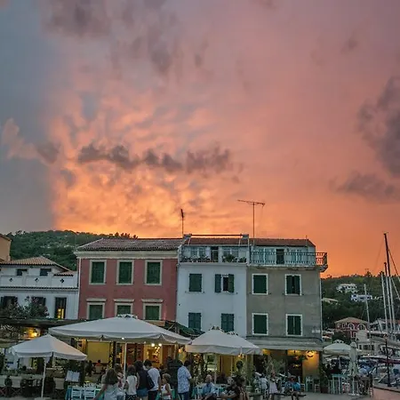 Apartment Paxos Fairytales House 2 *